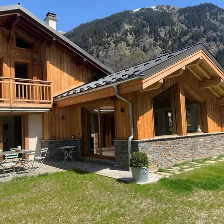 La Claree Avec Grande Terrasse Et Jardin Plein Sud Chalet La Plagne